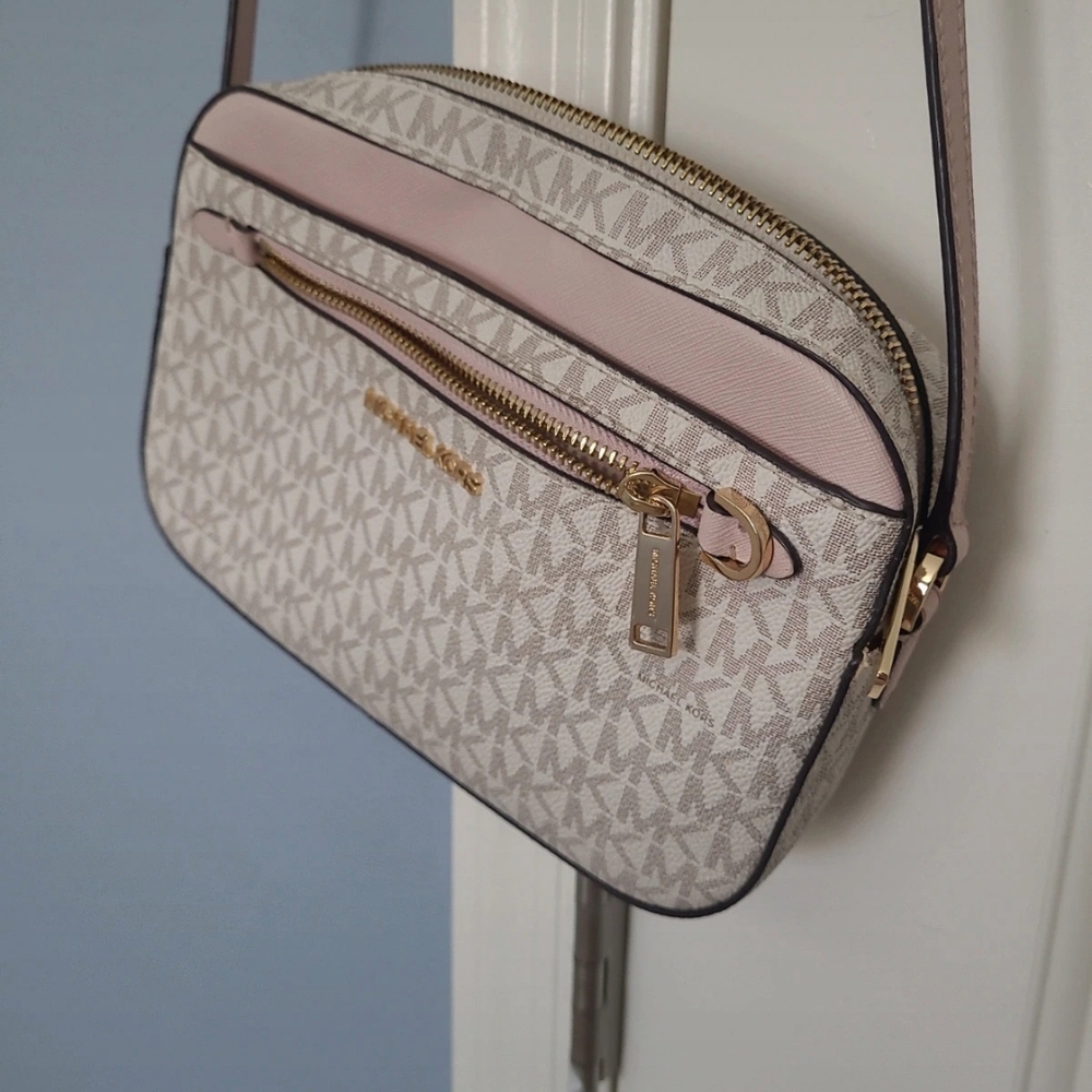 Michael Kors Pink and Cream Crossbody Bag - Picture 2 of 16